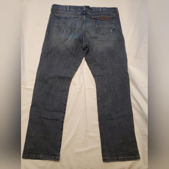 Wrangler Retro Slim Straight  Men's Jeans Size 40x32 Blue Western Style Denim - Picture 3 of 7